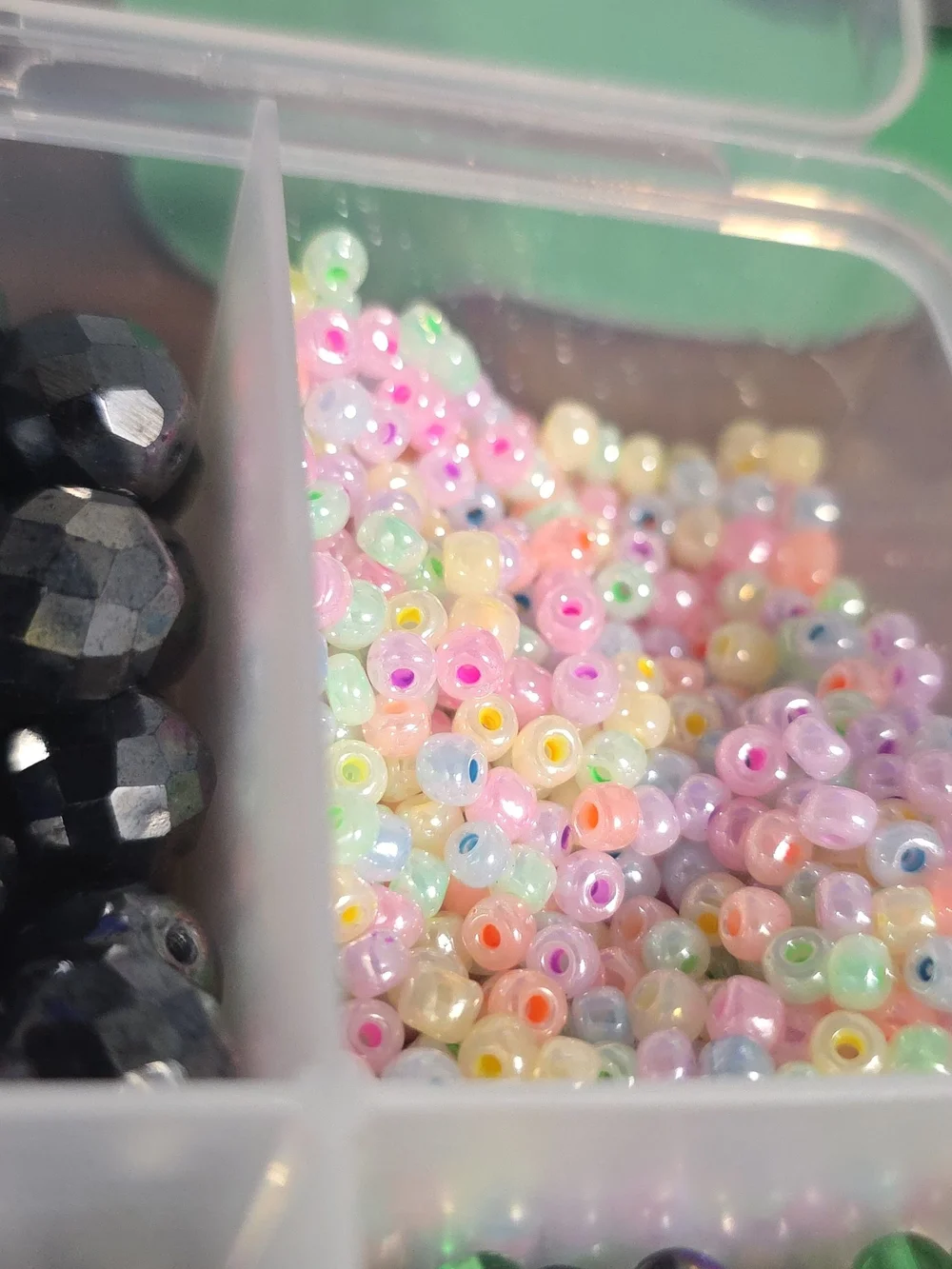 Hand Made Pastel Beaded Hair Clip - Multicolor